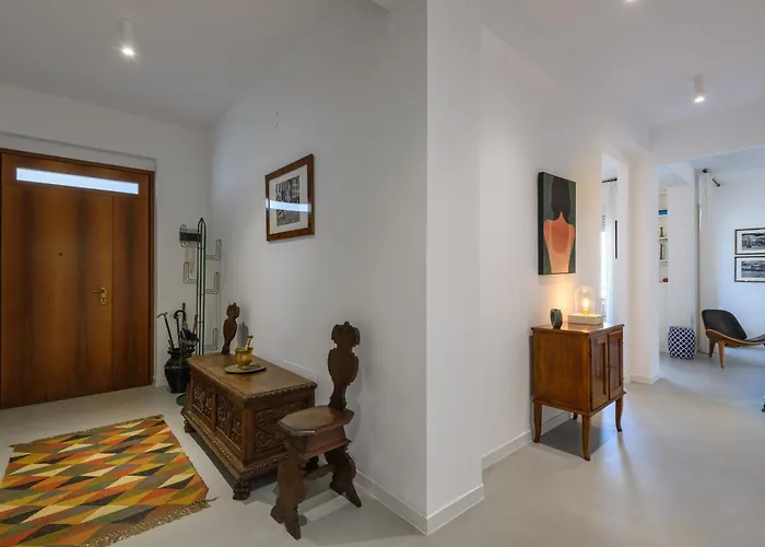 Διαμέρισμα Guesthost - Trieste 153 Cozy Balcony Πέζαρο